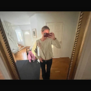 Odd molly kofta - Superfin odd molly kofta i nyskick, nypris låg på ca 1600kr💗