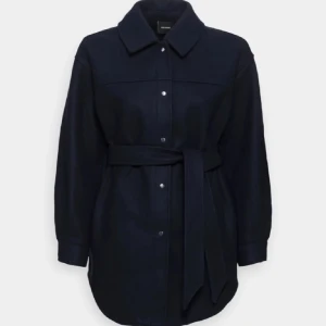 Vero Moda kappa - Säljer denna fina vero Moda kappan då den inte kommer till användning 💘