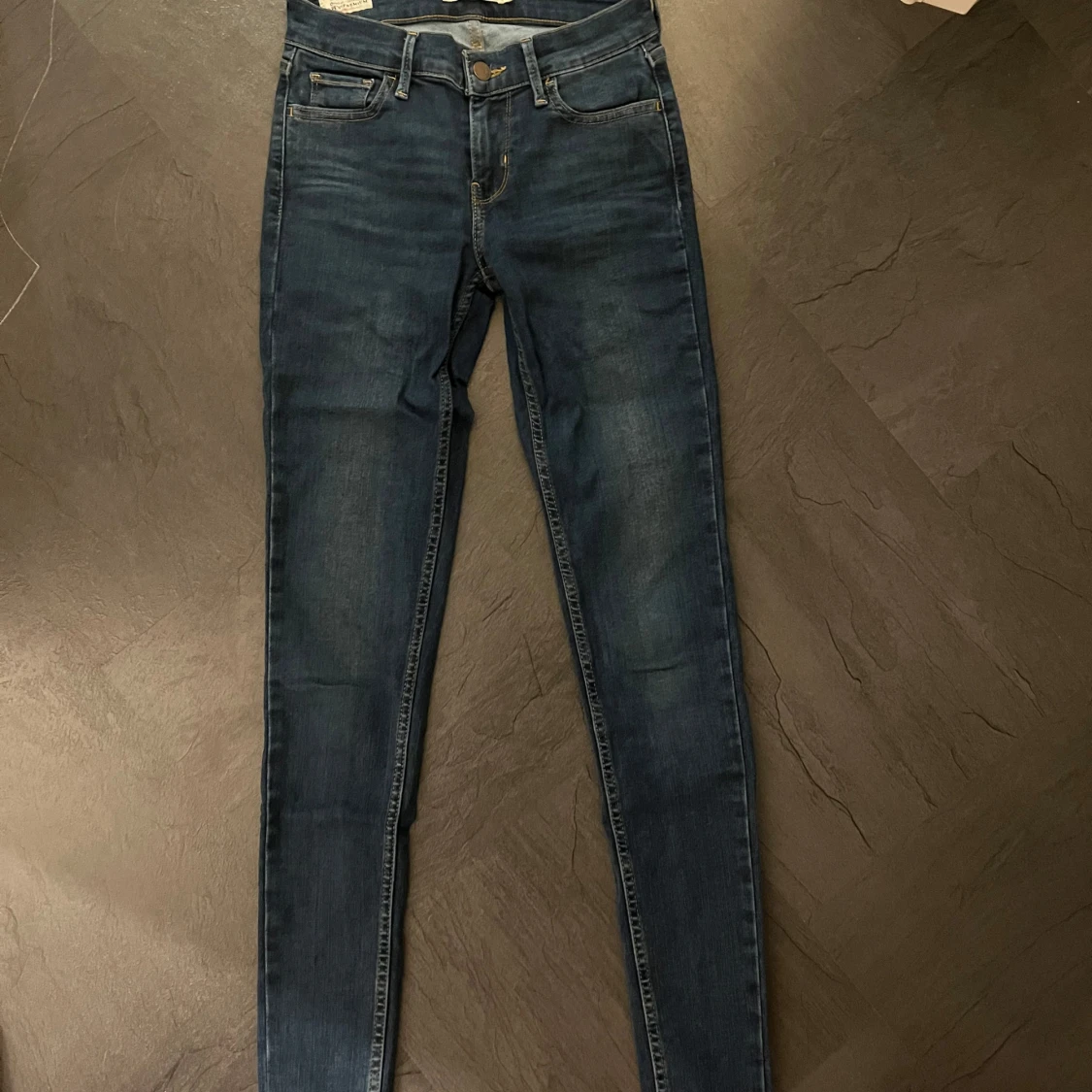Levis jeans  - 92