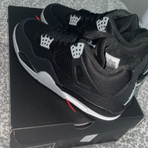 Air Jordan black canvas - Bra skick, använda 3 gånger 