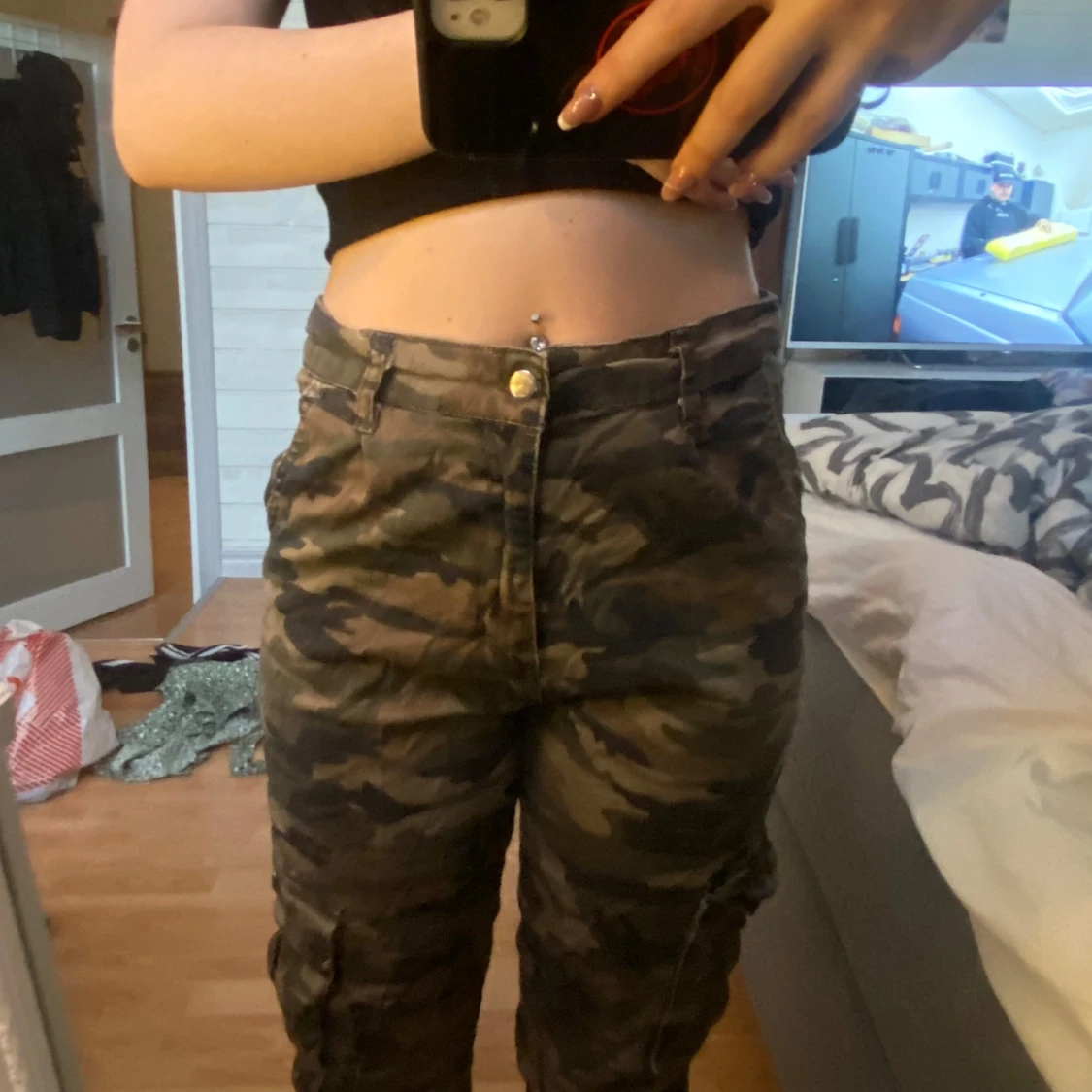 Militär byxor.  - 92