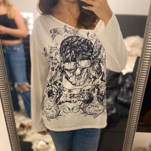 Off shoulder tröja - Off shoulder tröja från shein/romwe❤️