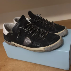 Phelippe model  - Skor