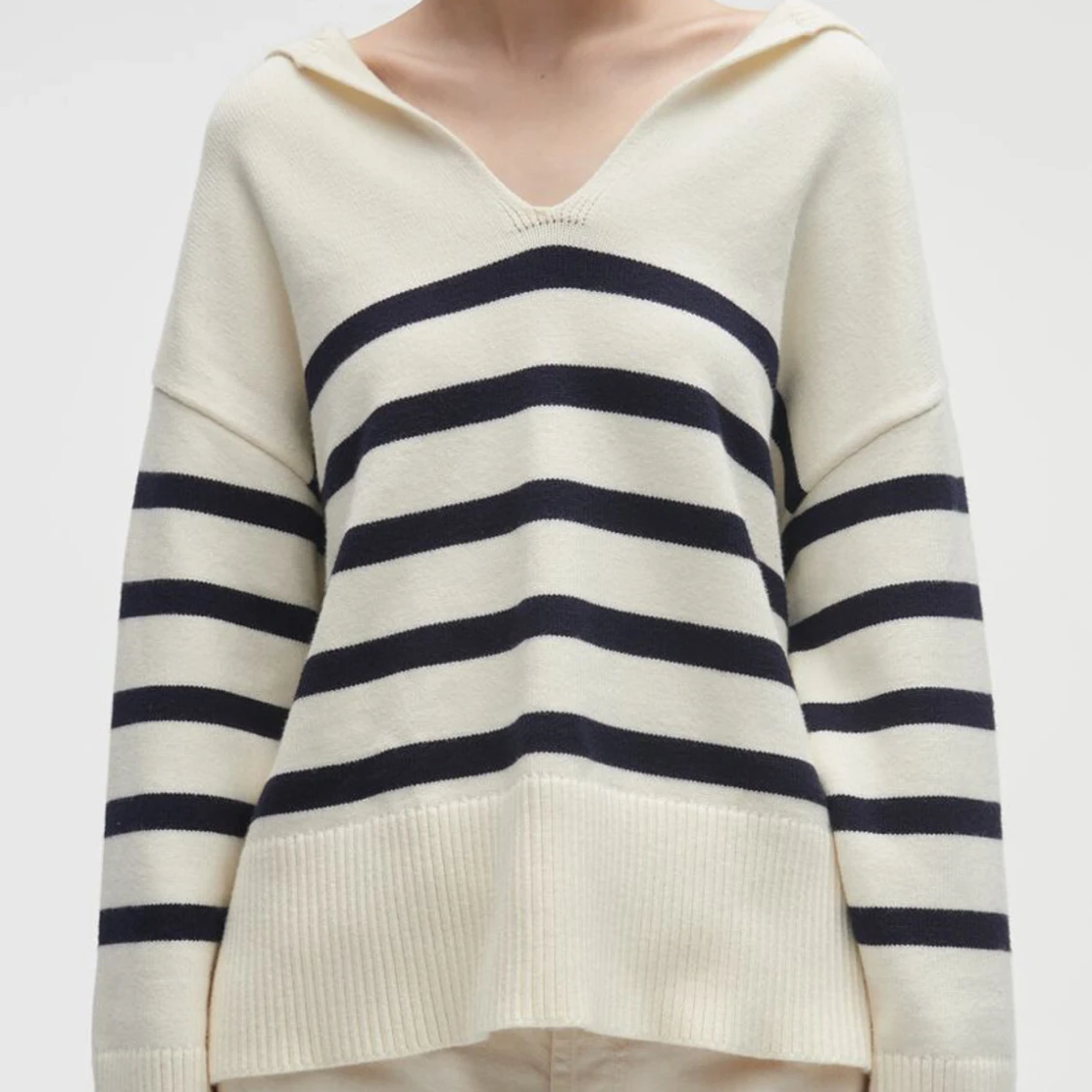 Randig stickad tröja - 90