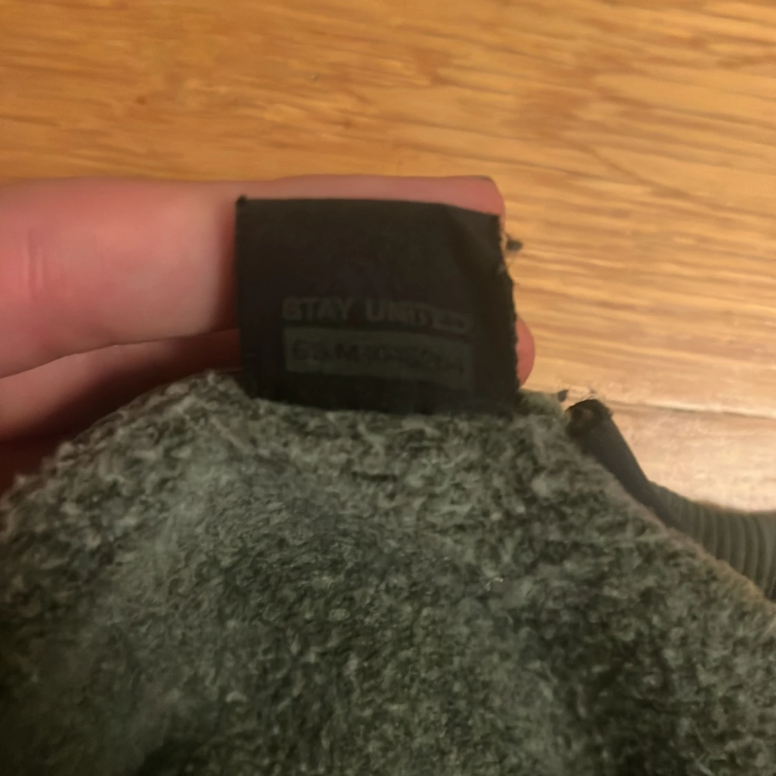 Grön sweatshirt från Never Young Community storlek s - 91