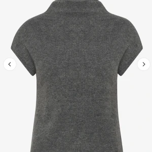 Populär tröja från Lindex  - Populär tröja från Lindex, endast använd ett fåtal gånger 