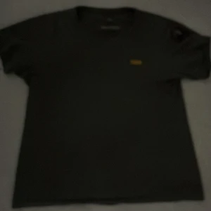 Para jumper Tröja  - En mörkgrön parakumper tröja storlek S. Skick 8-10