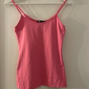 Zara linne - Nyskick, då den endast använd tre gånger. 