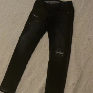 Jack n Jones jeans - Otroligt bra skick! Bra pris, lite använda!