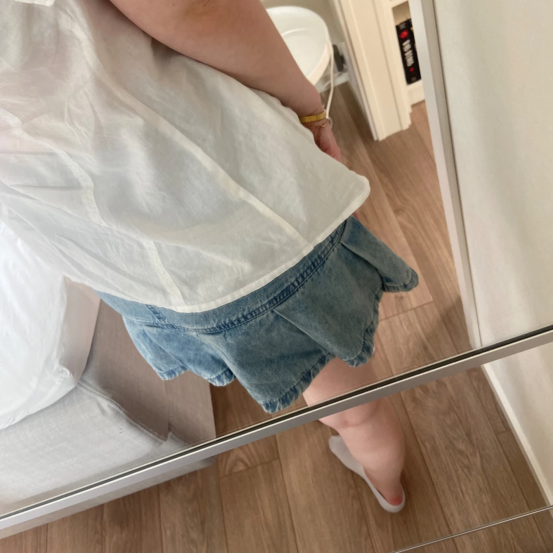 Jeanskjol med volanger  - 92