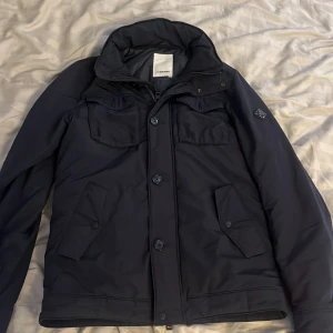 J.Lindeberg jacka - Knappt använd mycket gott skick Storlek S man passar även M