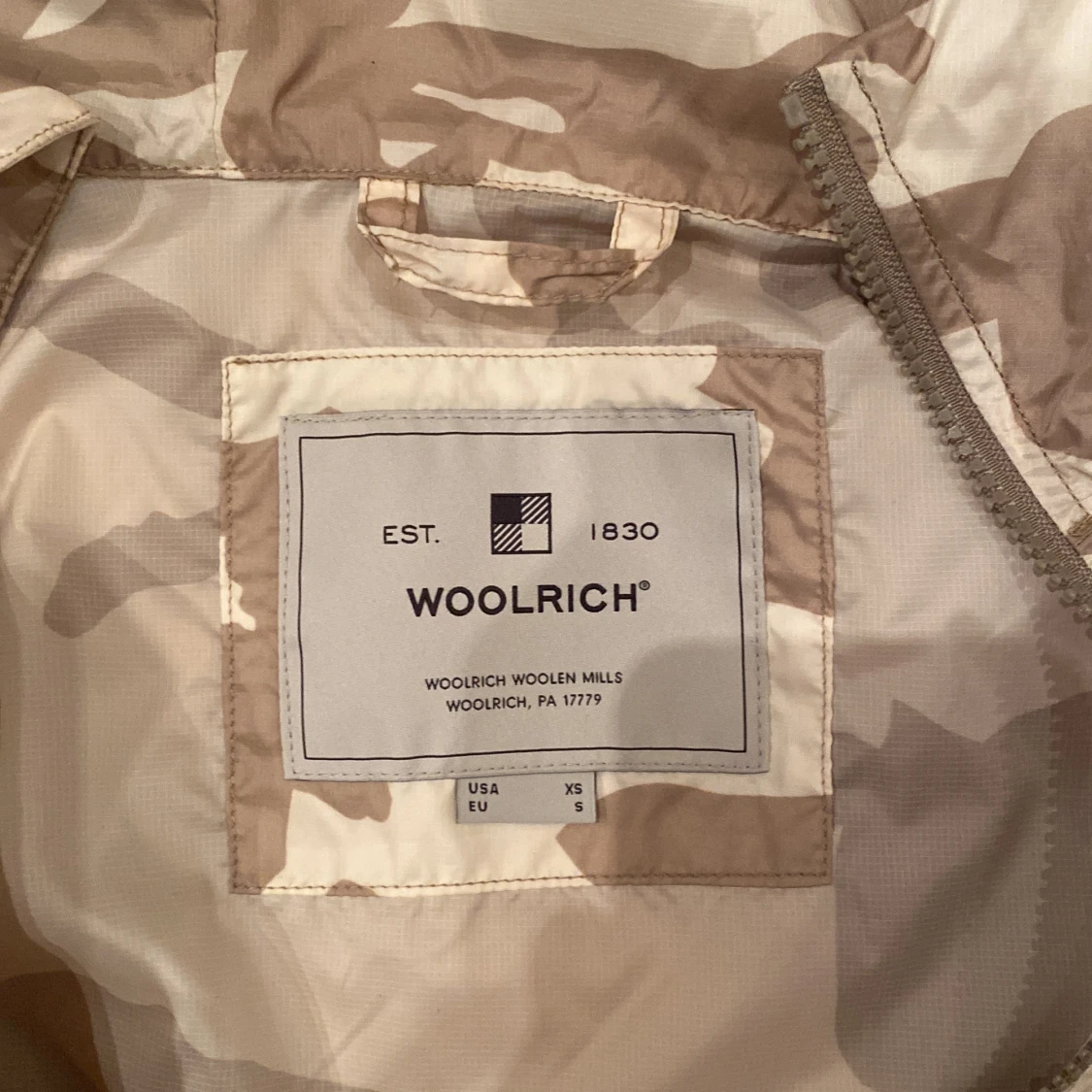 Woolrich Windbreaker - 91