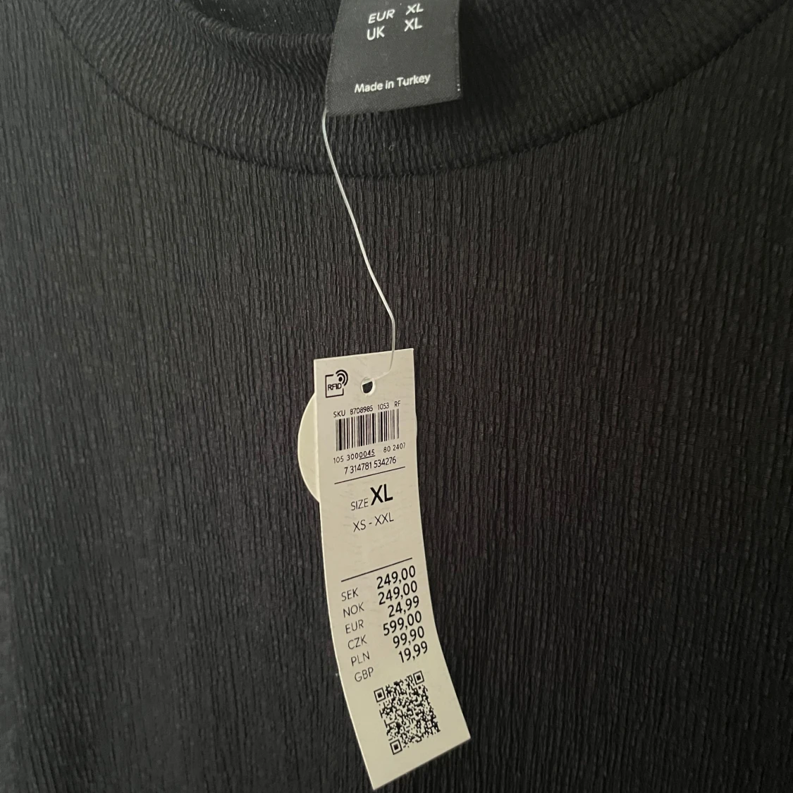 Blus med puffärm  - 91