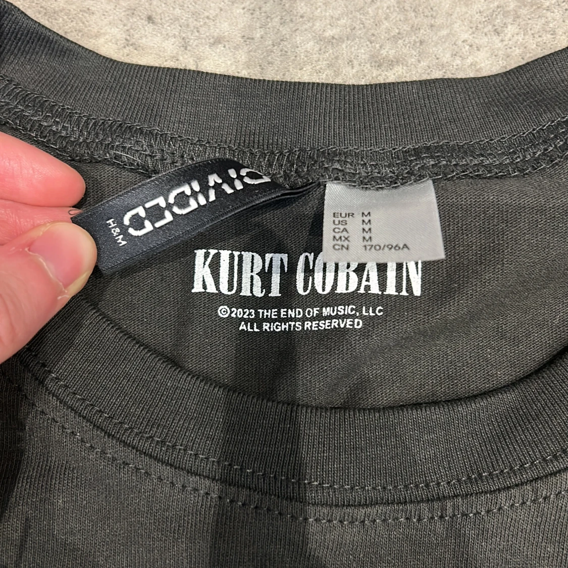 Svart Kurt Cobain tröja  - 91