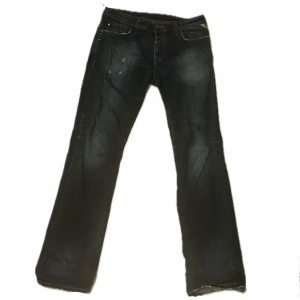 Jeans - Jack and jones jeans med snygga detaljer! 