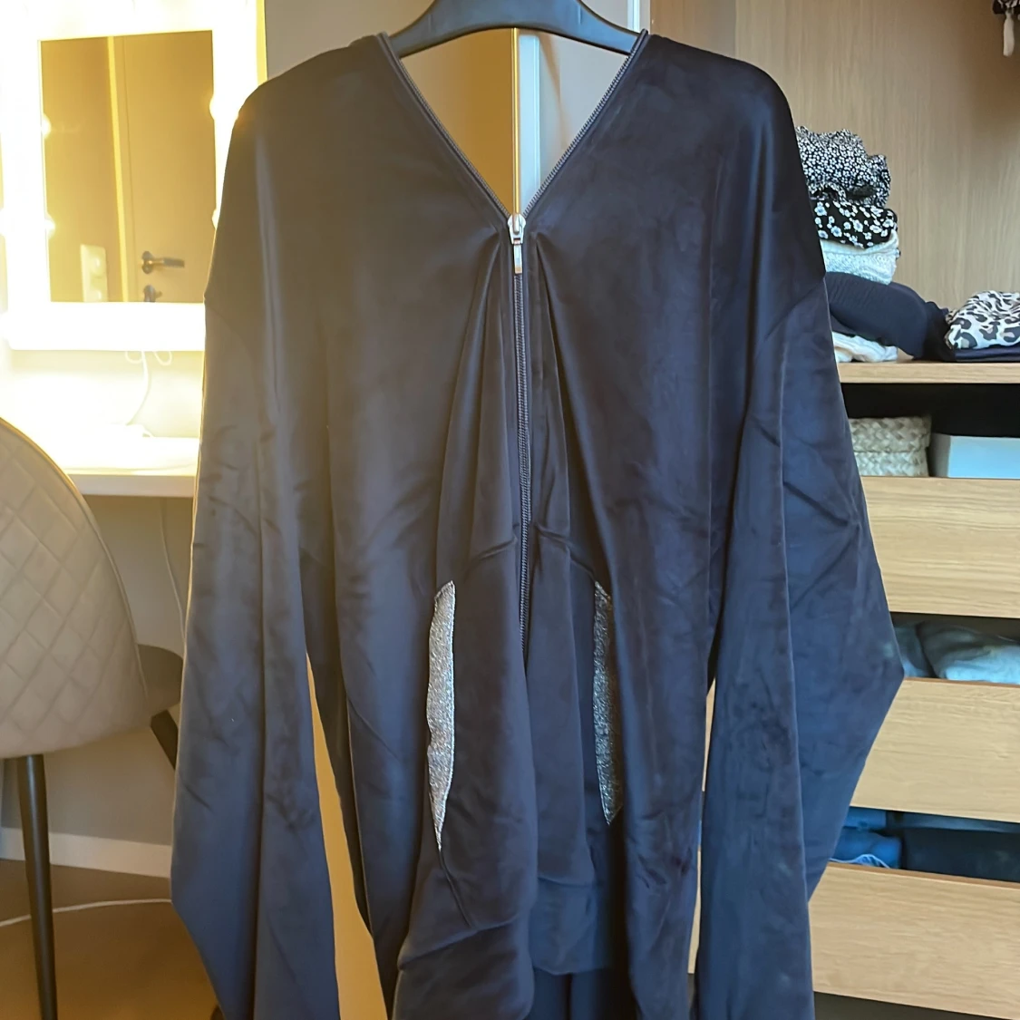 Marinblå kofta från Esmara