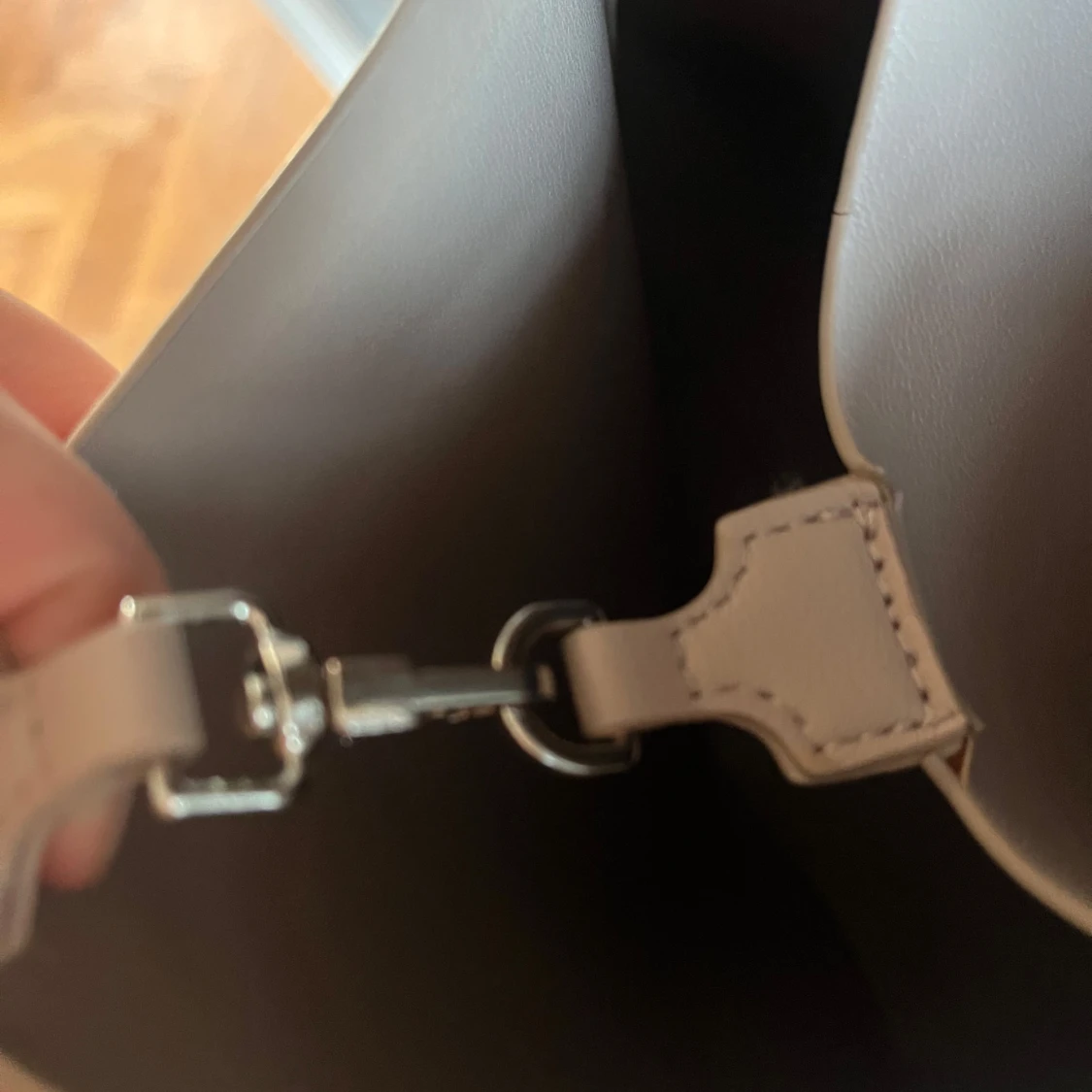 Beige axelväska - 2