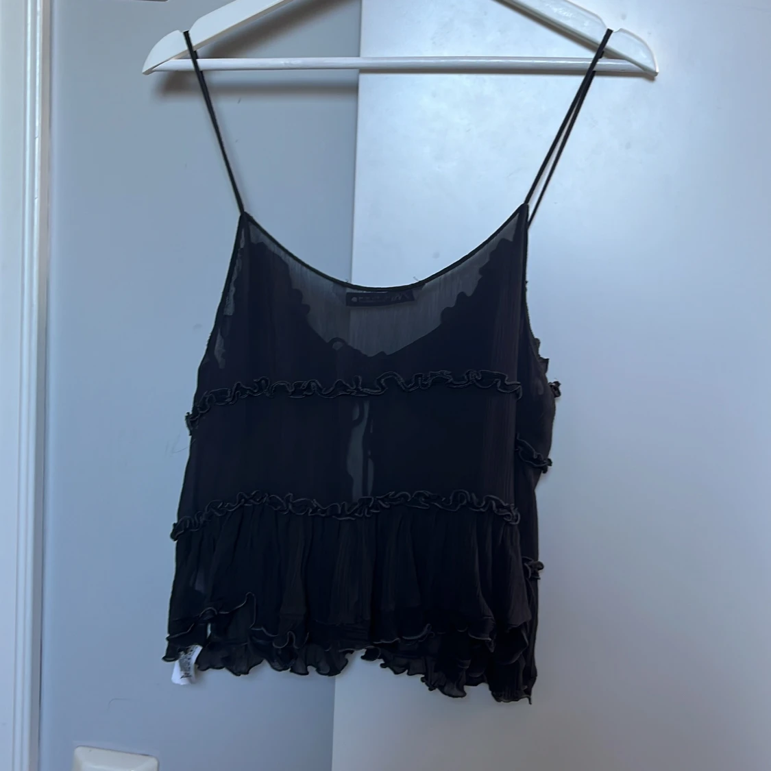 Topp med volanger från Zara - 3