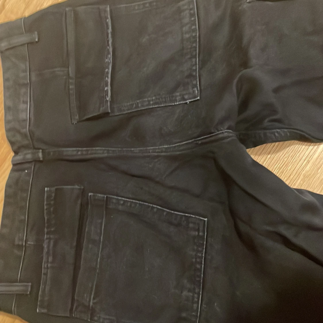 Svarta cargobyxor från Zara - 4