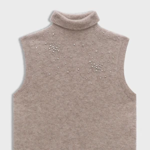 Second Female helt ny tröja - Helt ny tröja med lapp från second Female 