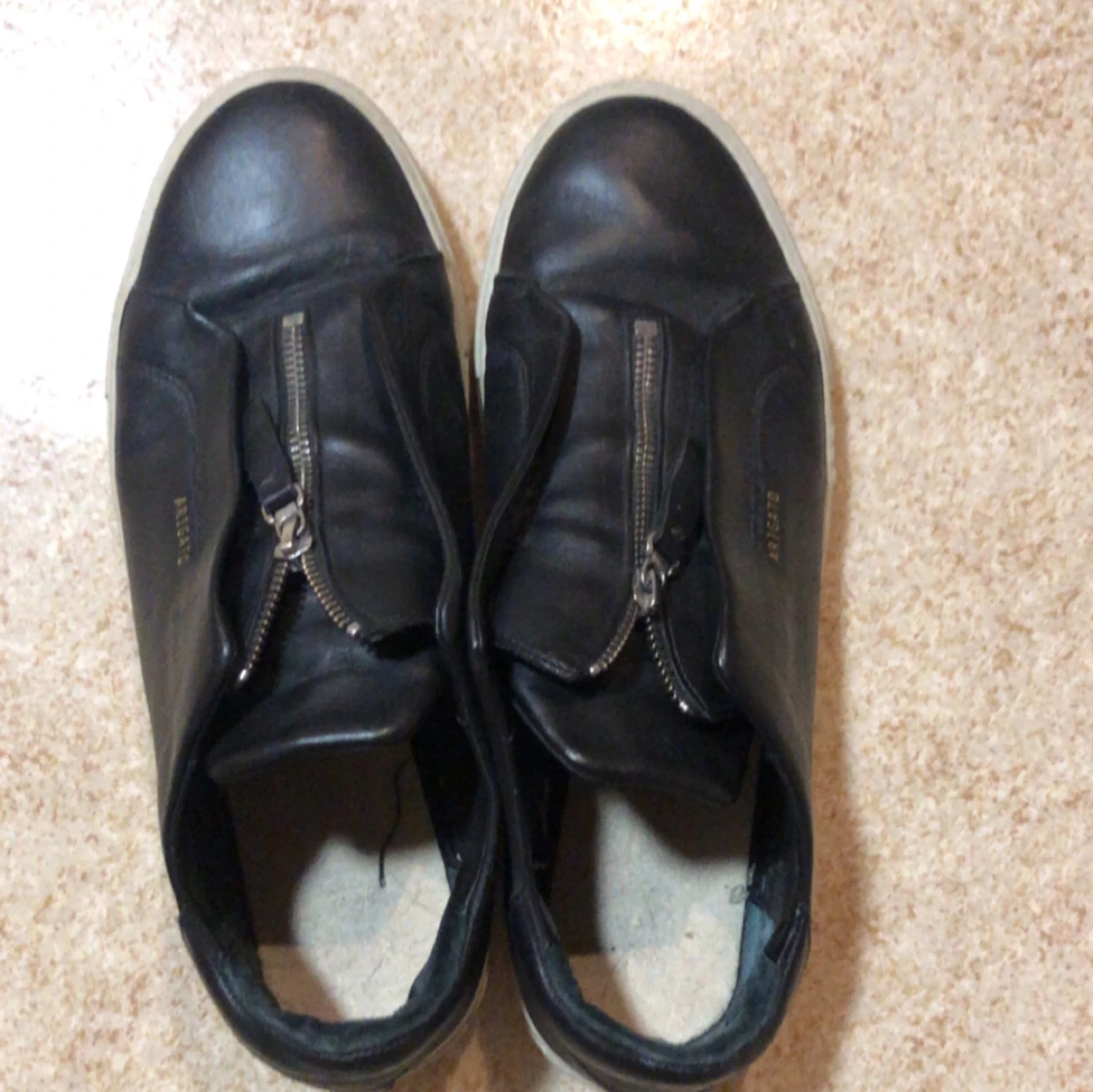 Svarta Axel Arigato - 3