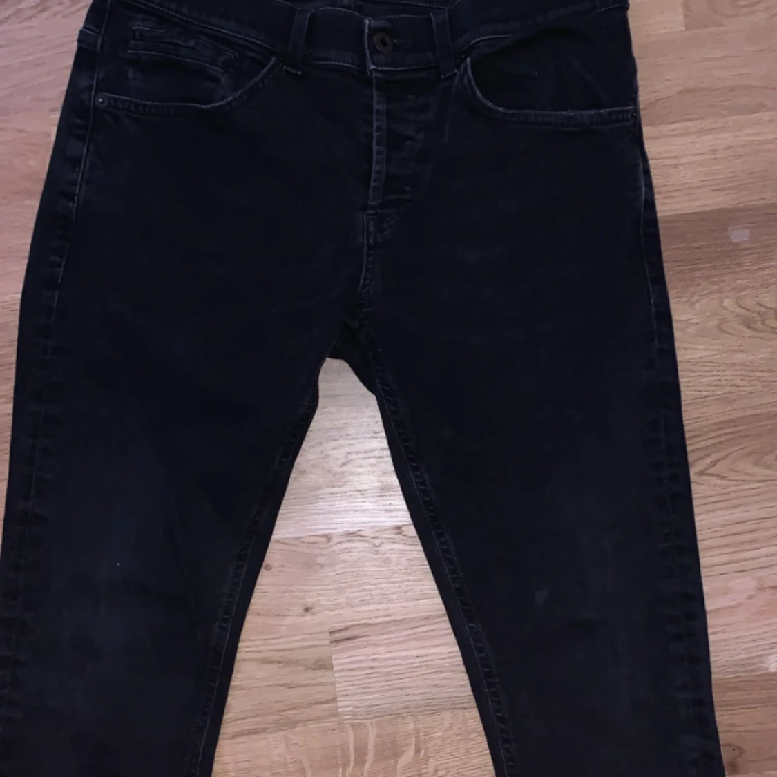 Svarta dondup jeans