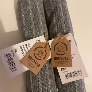 Kökshandduk  - Säljer båda två för 50kr