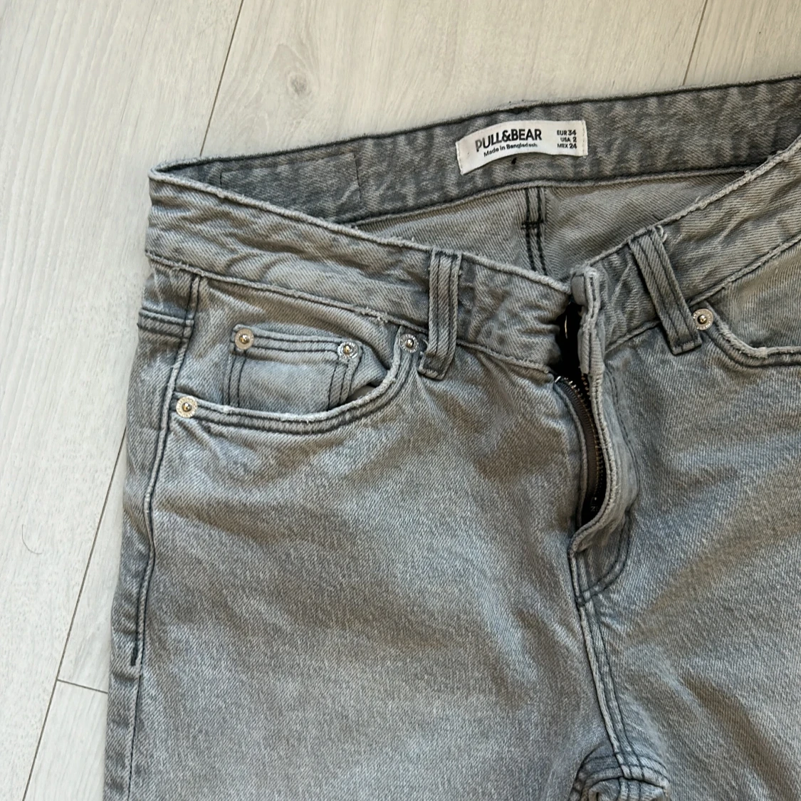 raka grå jeans - 90