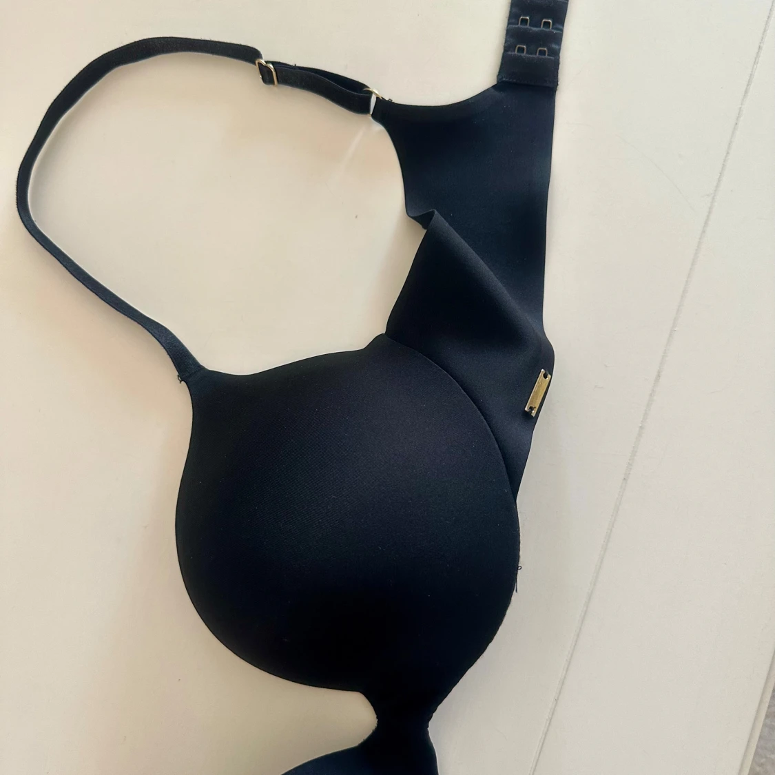 Svart push-up bh  - 90