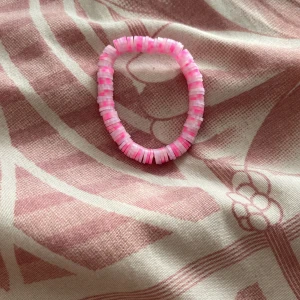 Armband - Det är en bra armband. Inte använd 