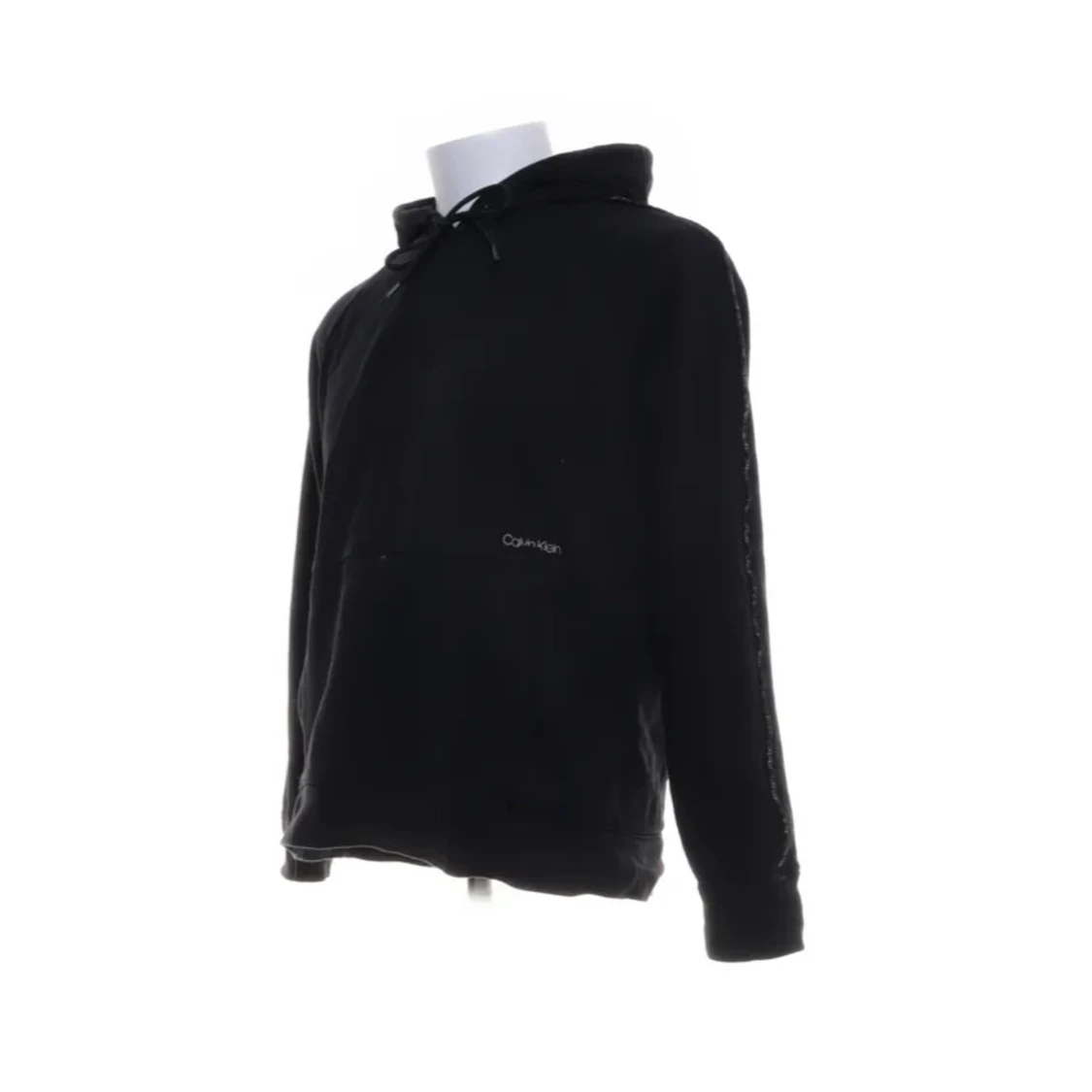 Svart hoodie från Calvin Klein - 1