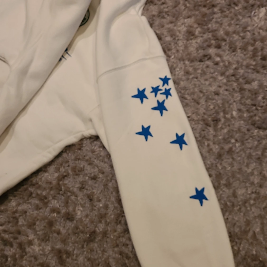 Vit hoodie från Lowlights studios - 1