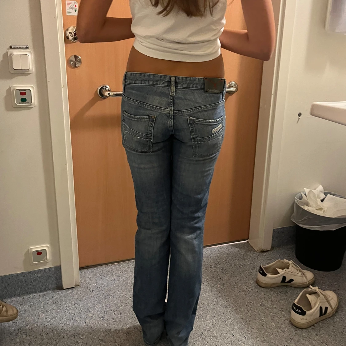 Calvin klein jeans  - 90