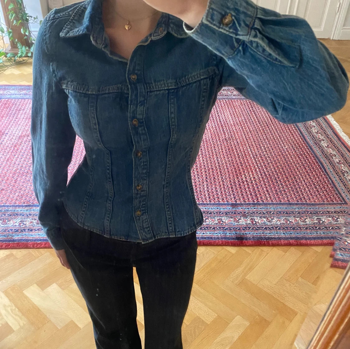 Figursydd jeansjacka - 90