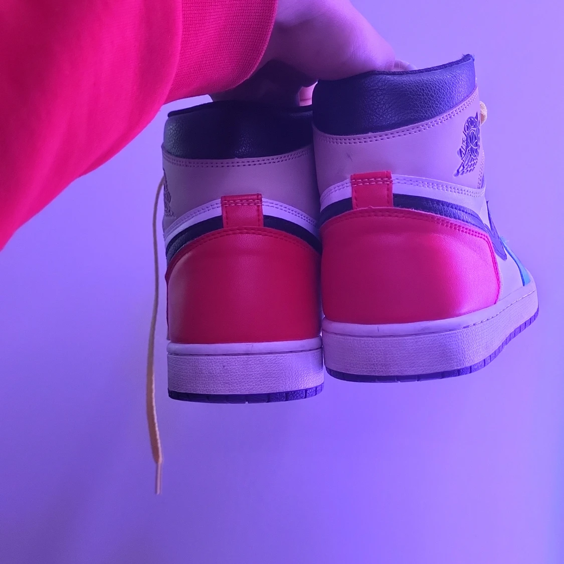 Jordan 1 lightbulb - 90