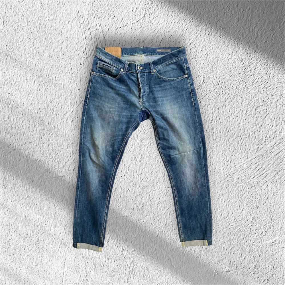 Dondup jeans skick mycket bra  Nypris 3000kr men mitt pris 599. Jeans & Byxor.