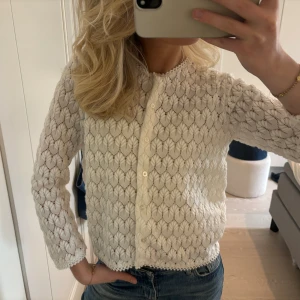 Missonimönstrad kofta - Så sjukt söt missonimönstrad kofta från märket Detex😍 sparsamt använd 