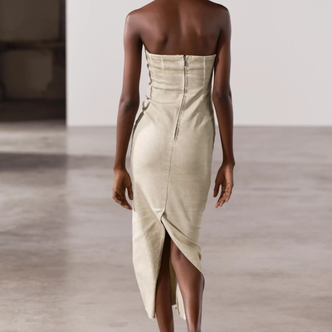 Bandeau klänning från ZARA - 90