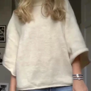 Zara Trekvartärm polo - Säljer nu min så fina tröja från zara! I bra skick❤️tryck inte på köp nu!