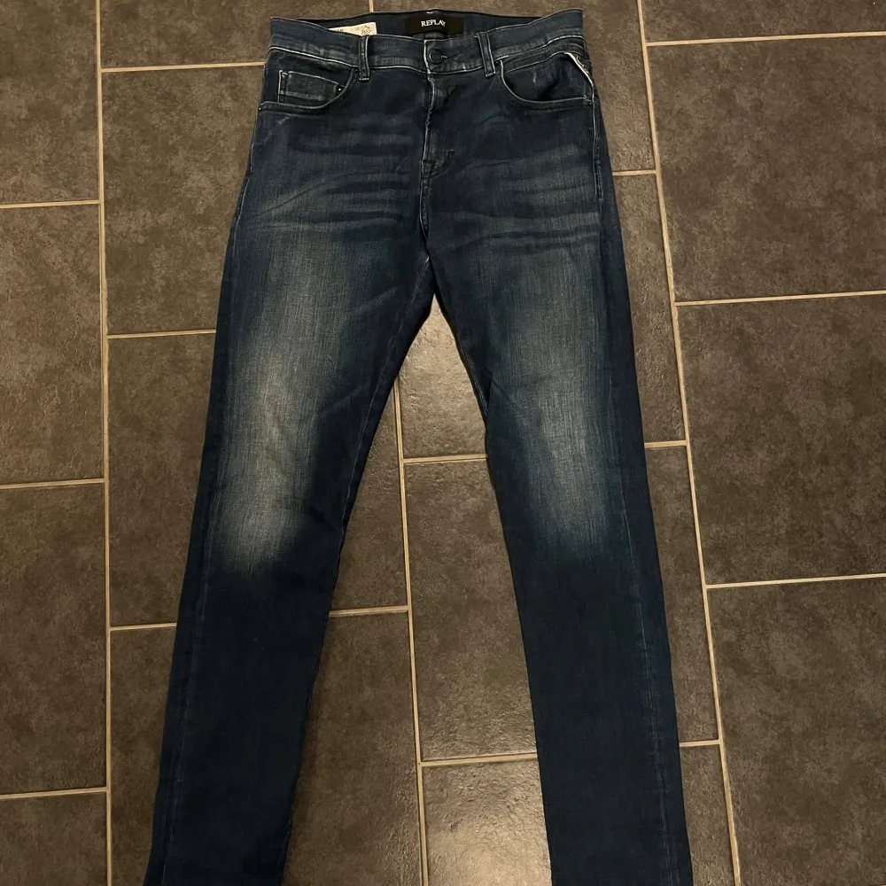 Replay Hyperflex Jeans i storlek W30 L32. Jeans & Byxor.