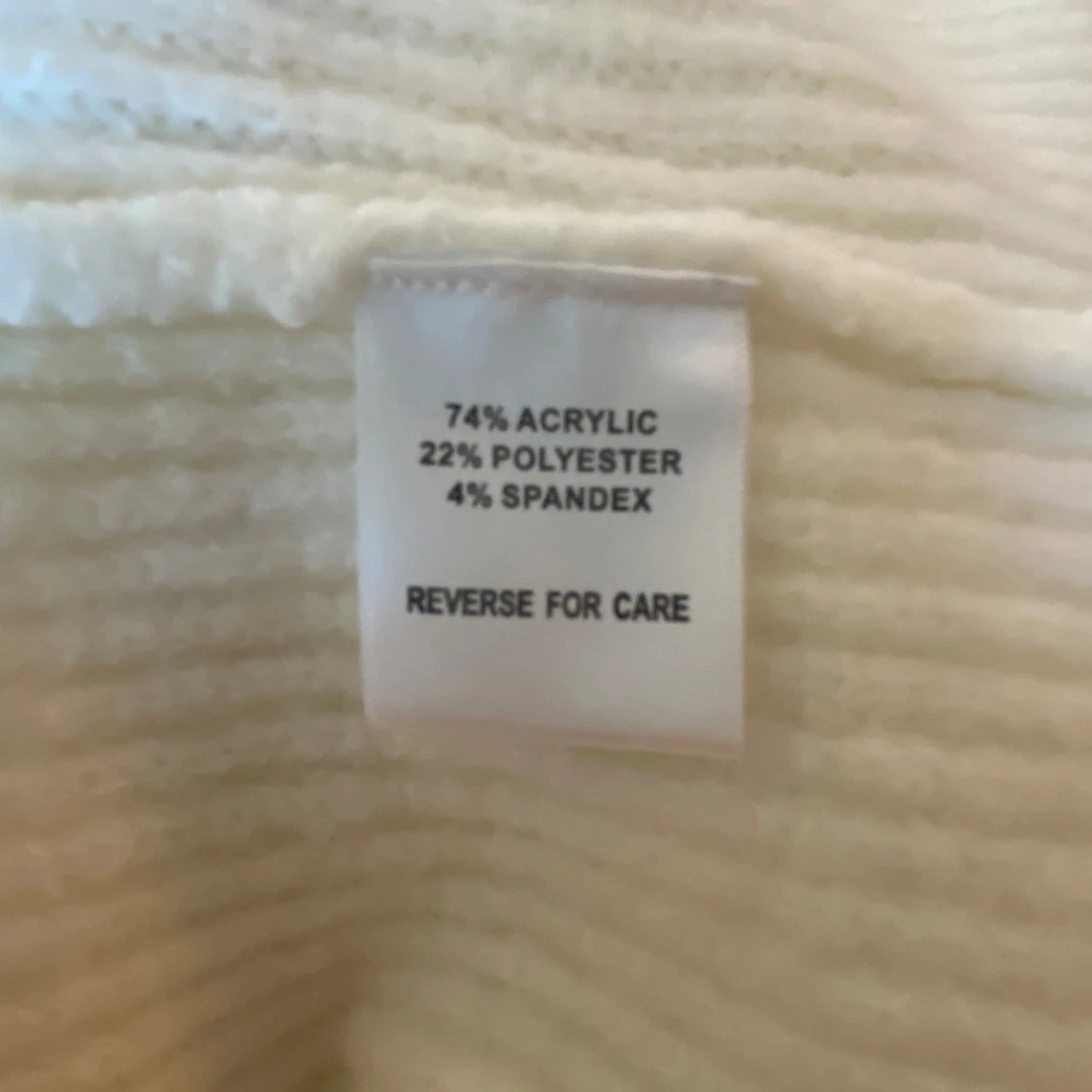 Vit stickad klänning från ADOORE - 92