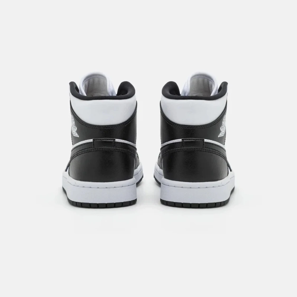 Svartvita Nike Air Jordans - 91