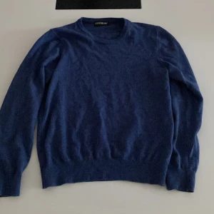 Billig fin stickad tröja - Den är nästan som ny 