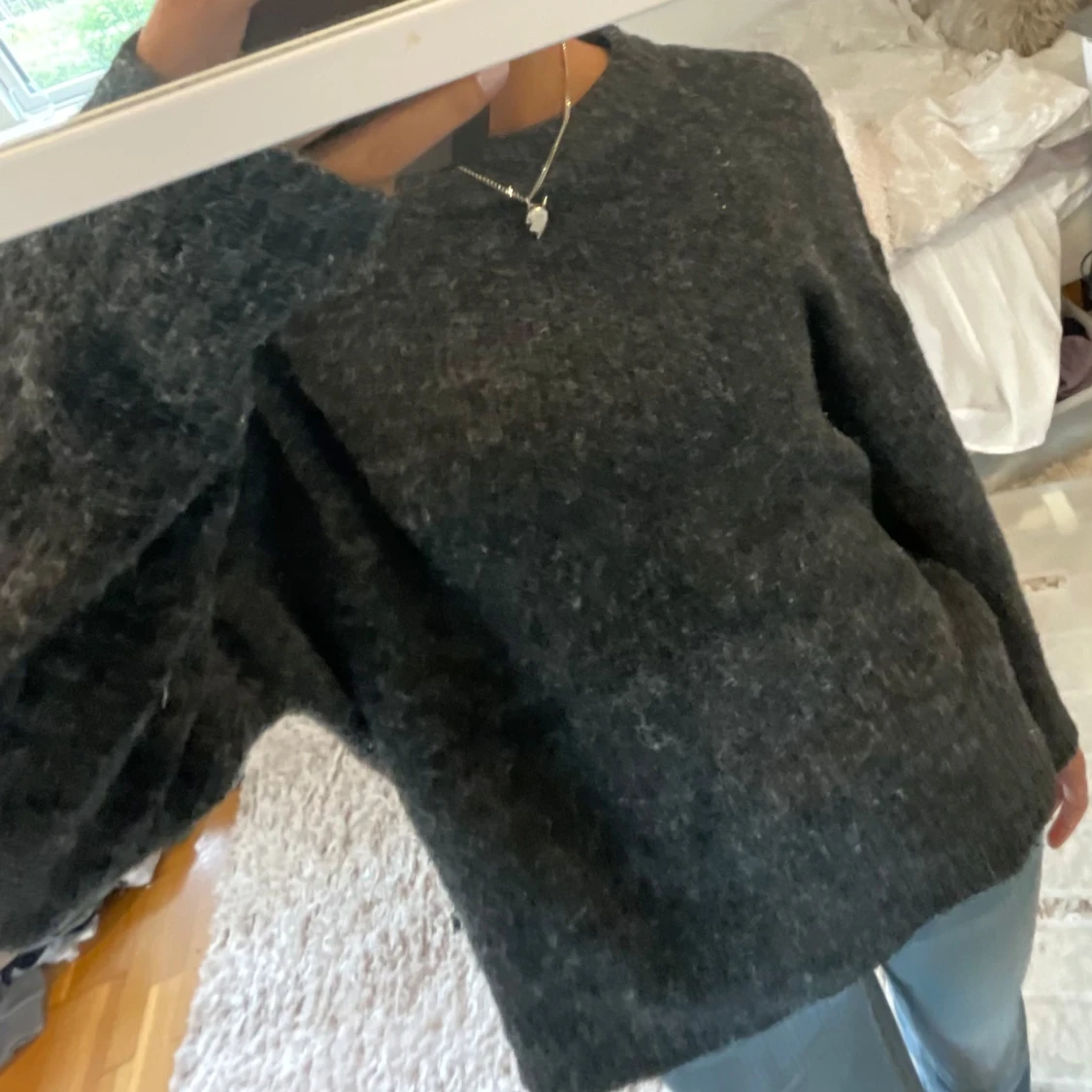 Stickad tröja mörkgrå - 89