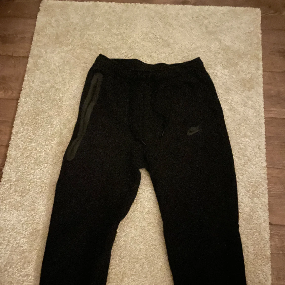 Nike tech byxor svart - 92