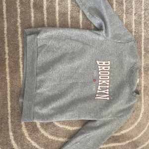 Grå tröja - Jätte skön grå tröja