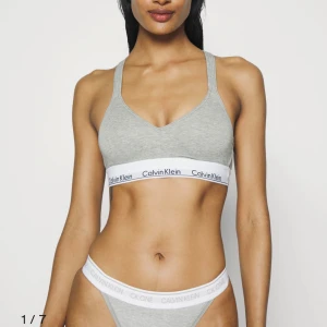 Calvin Klein bh - Knappt använd, bra skick liten i storleken!!