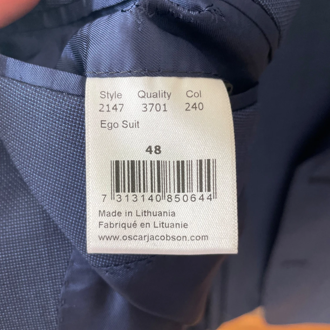 Oanvänd Oscar Jacobsson full kostym blå - 91