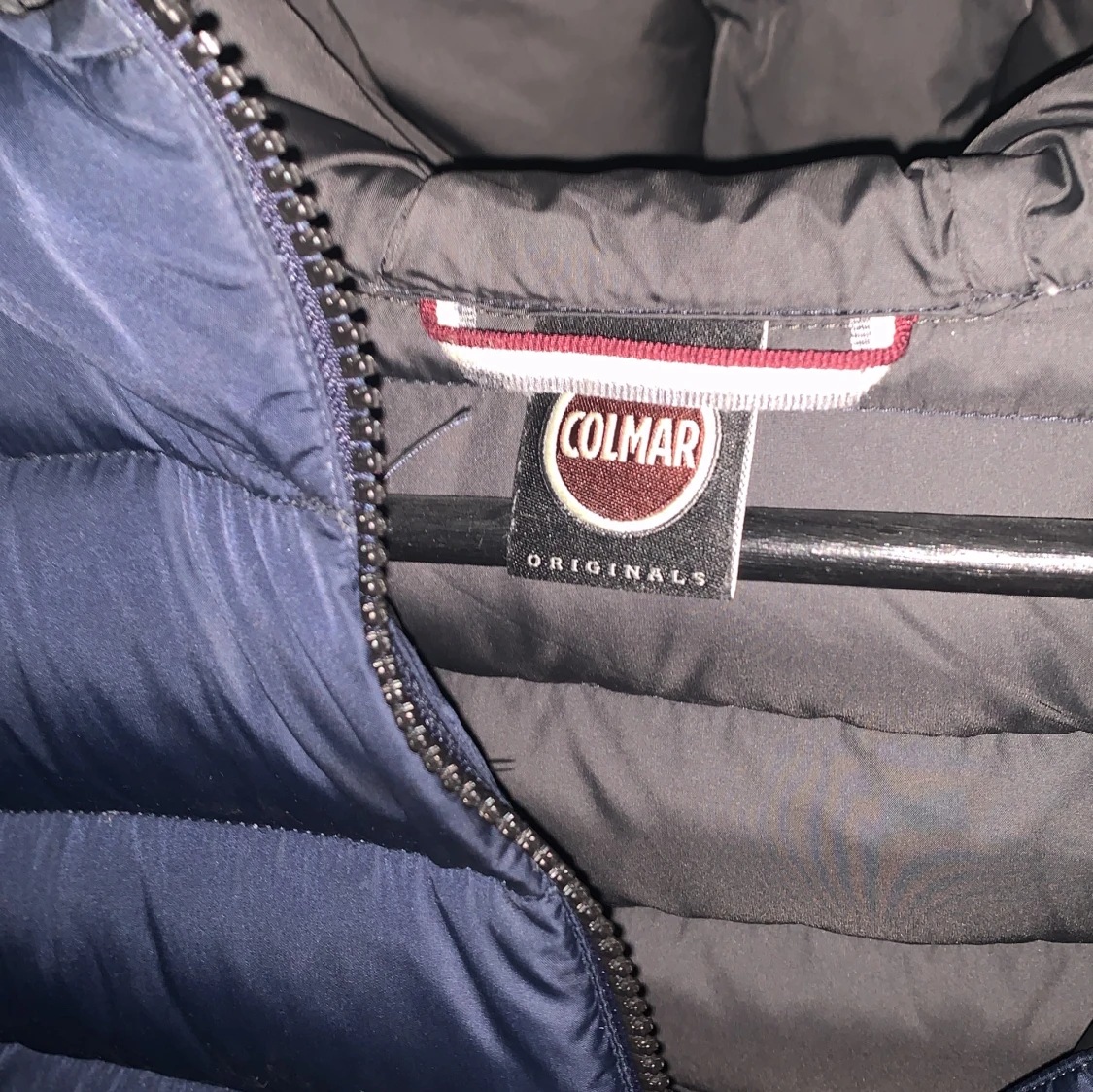 Mörkblå dunjacka från Colmar - 93