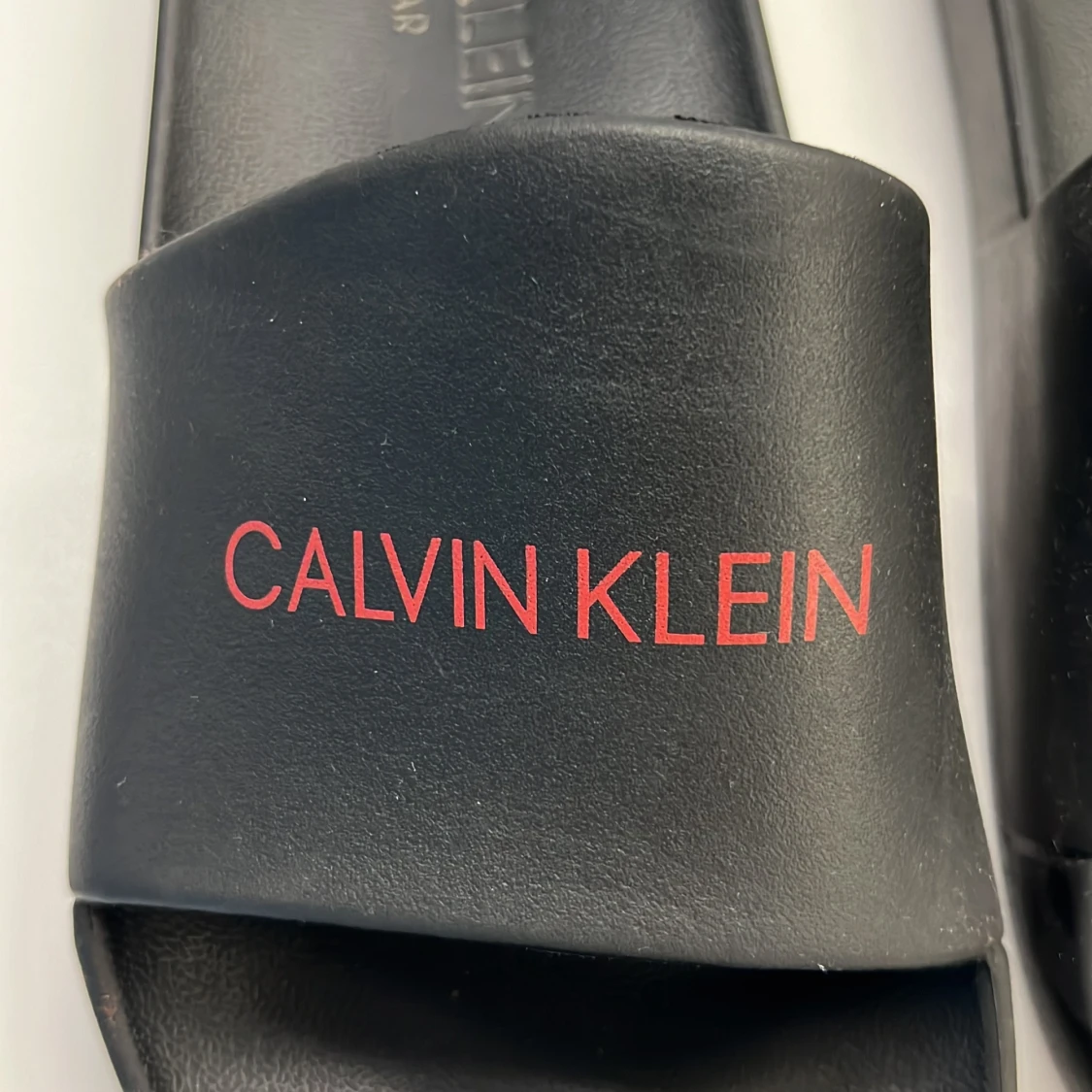 Calvin klein tofflor  - 90